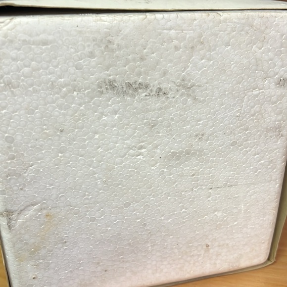 Lomas Ltd Molasses Dickens Village 1993 In Box - Picture 11 of 11